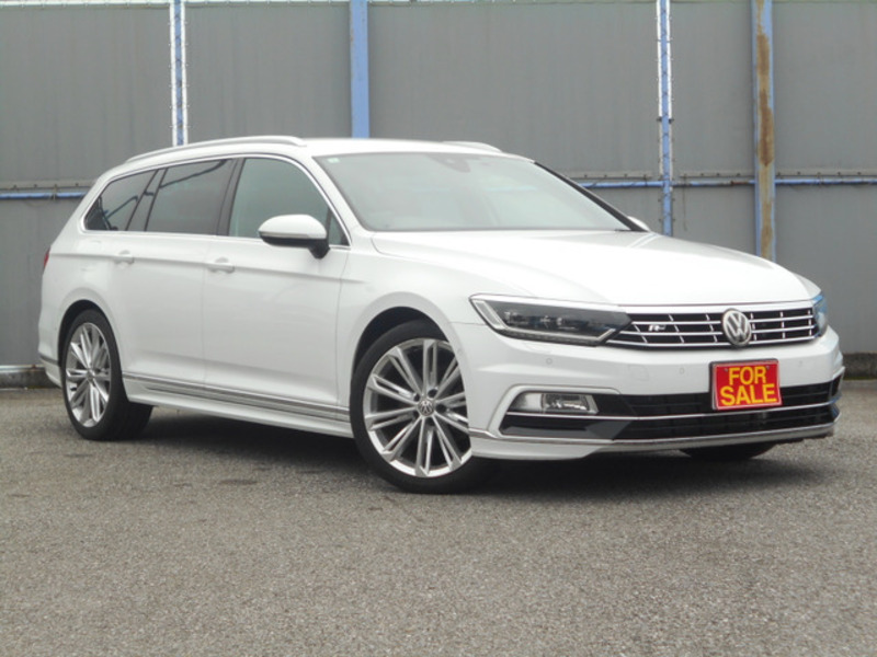 PASSAT VARIANT-5