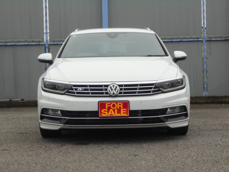 PASSAT VARIANT-4