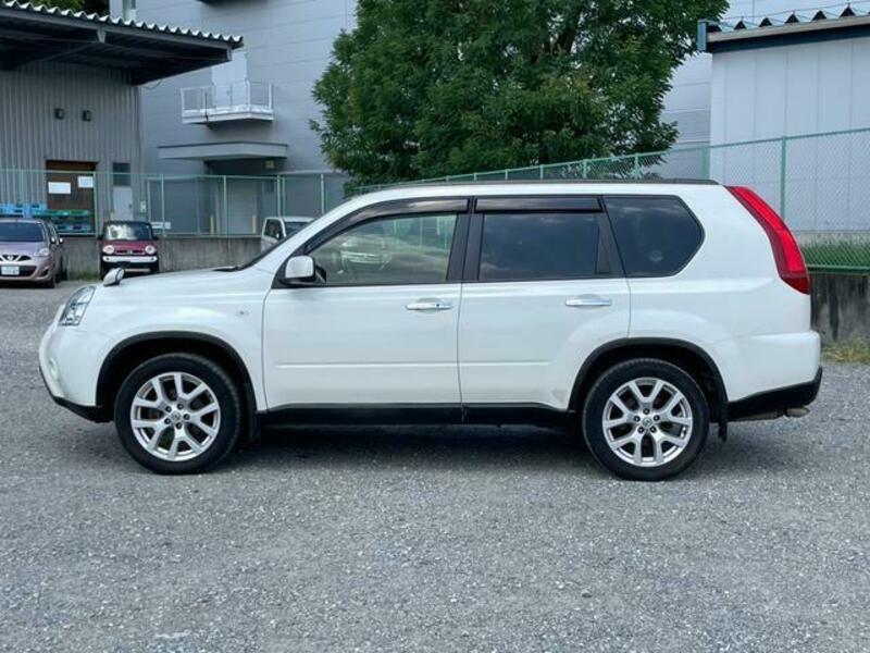 X-TRAIL-2