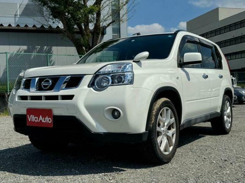 X-TRAIL-9