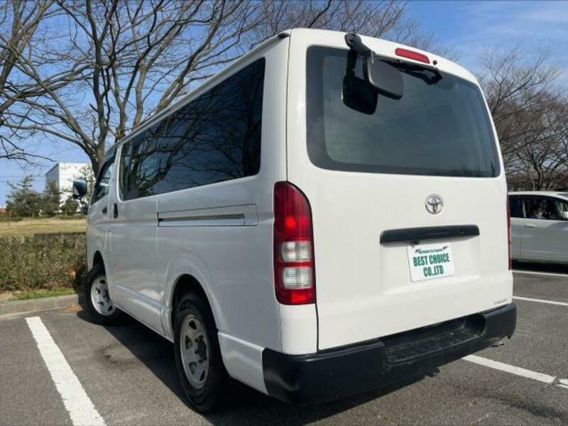 HIACE VAN-1