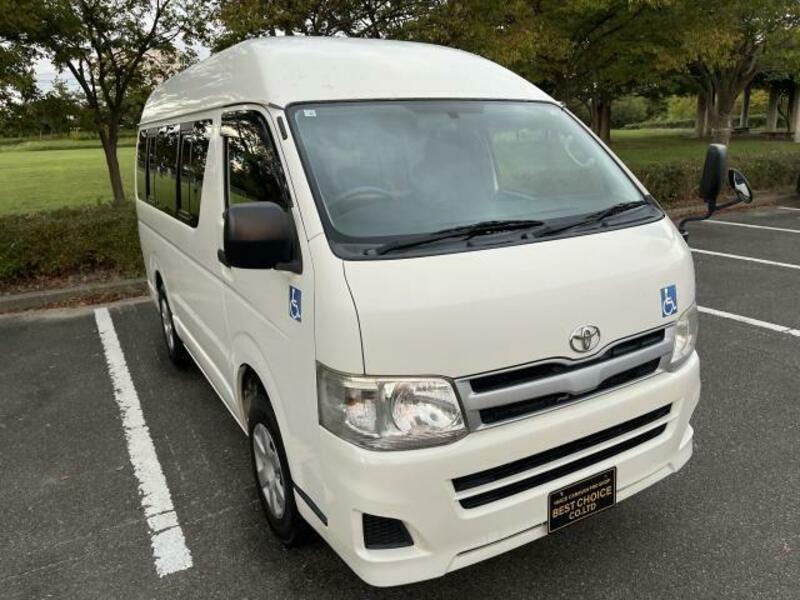 HIACE VAN-6