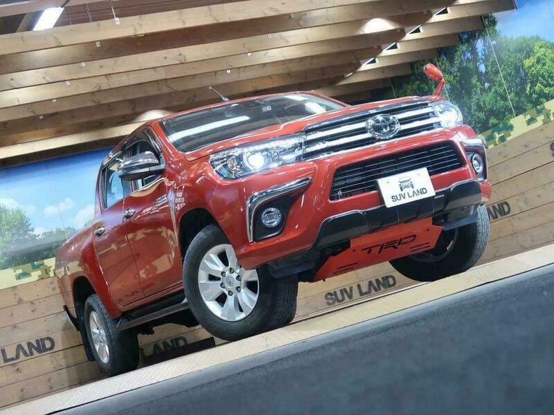 HILUX-16