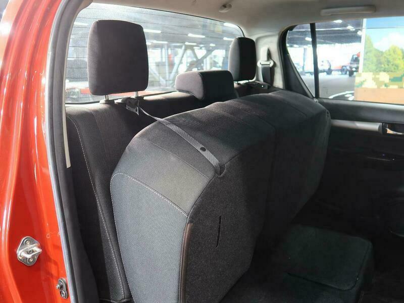 HILUX-32