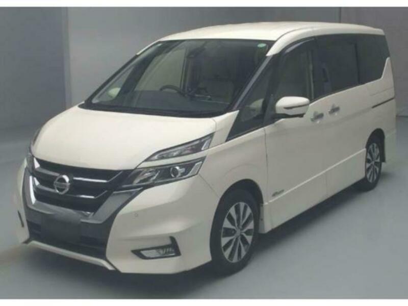 NISSAN　SERENA