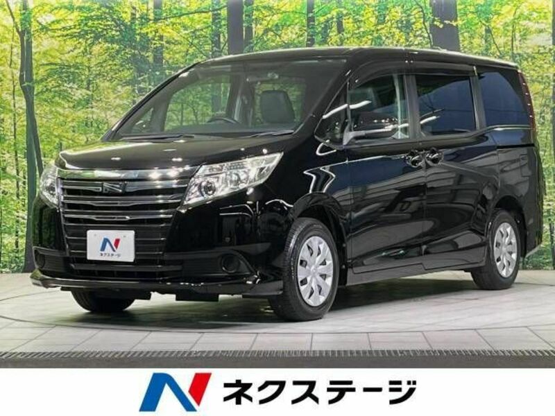 TOYOTA　NOAH