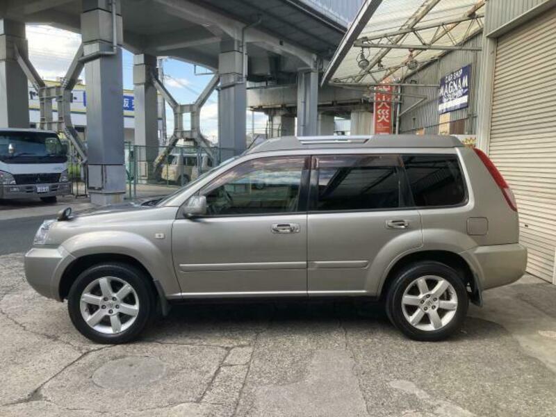 X-TRAIL-7