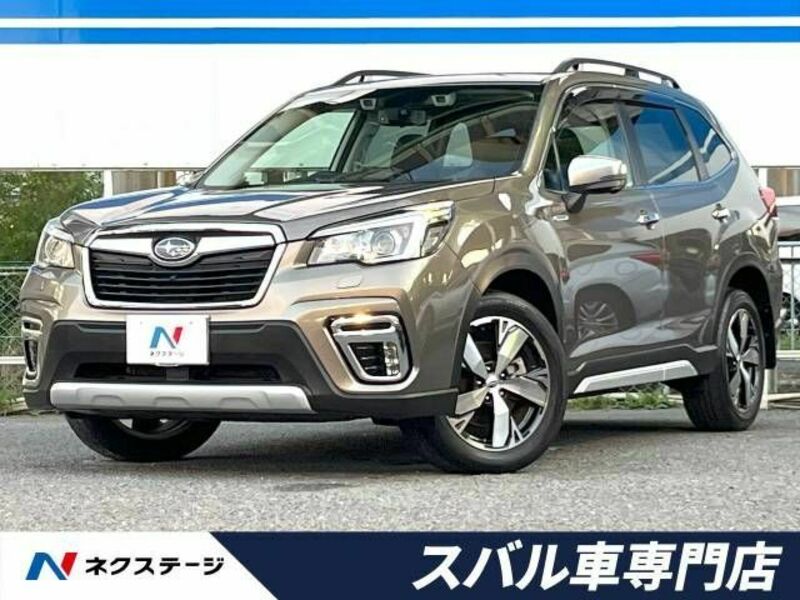 SUBARU　FORESTER