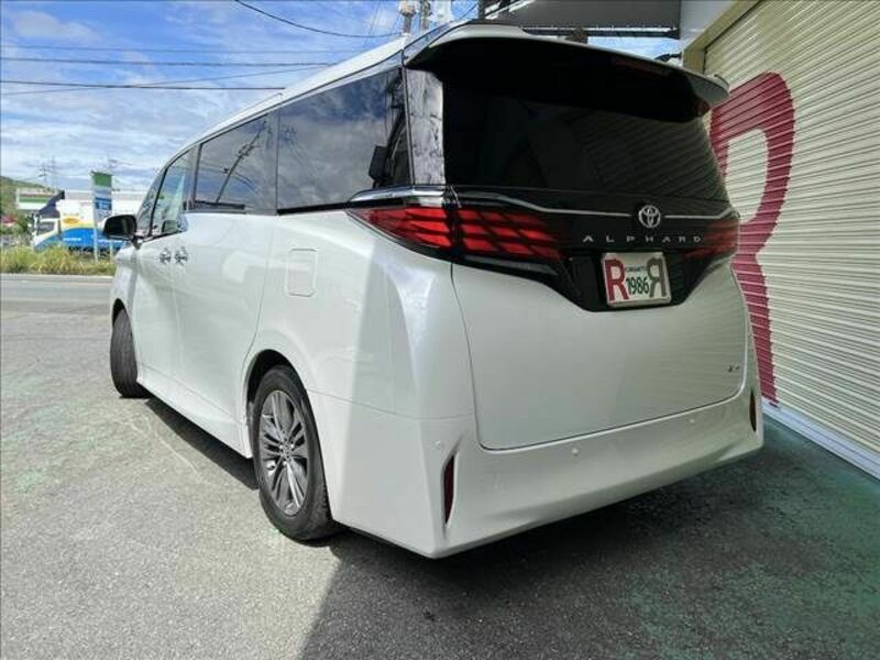 ALPHARD-4