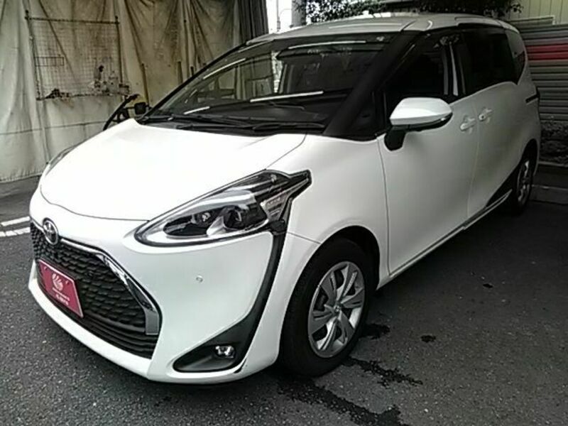 TOYOTA　SIENTA