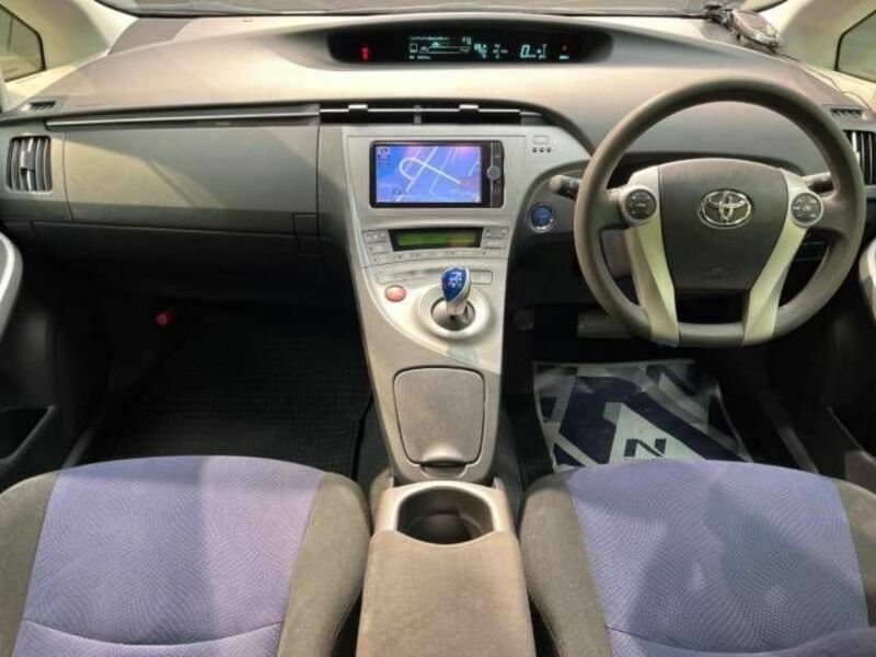 PRIUS-1