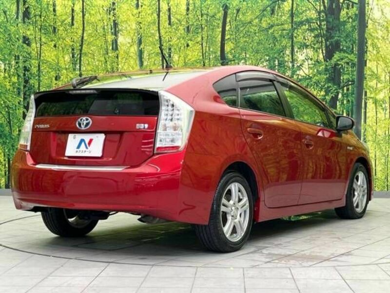 PRIUS-17