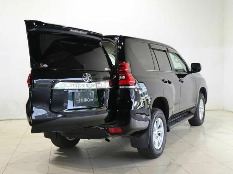 LAND CRUISER PRADO-8