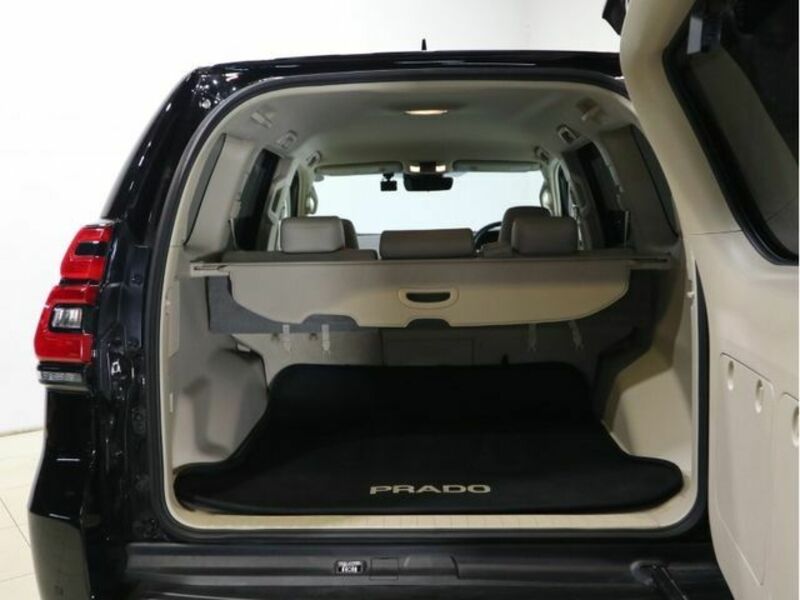 LAND CRUISER PRADO-26