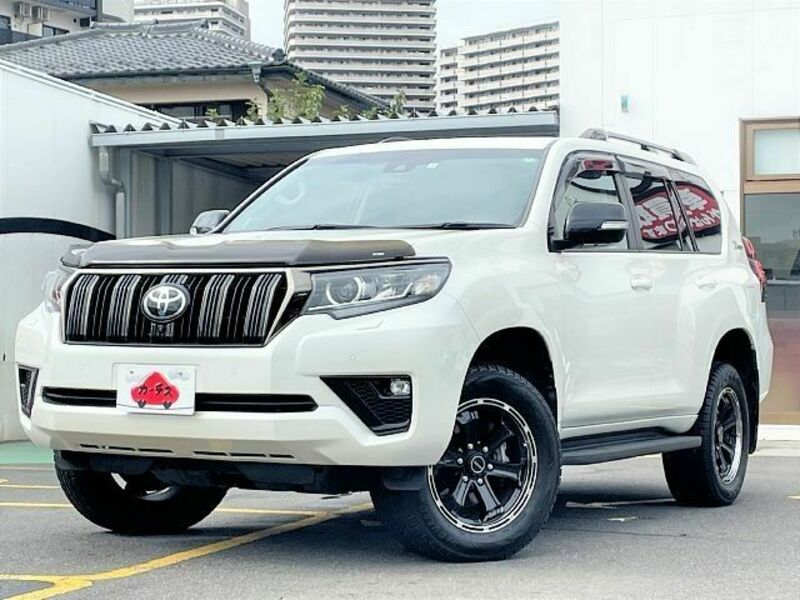 TOYOTA　LAND CRUISER PRADO