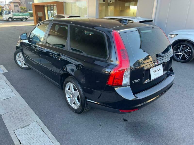 V50
