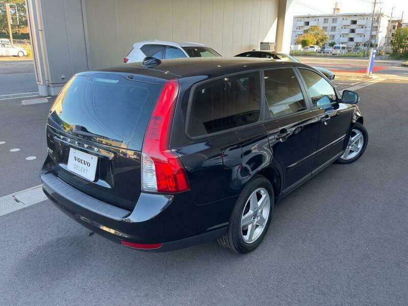 V50