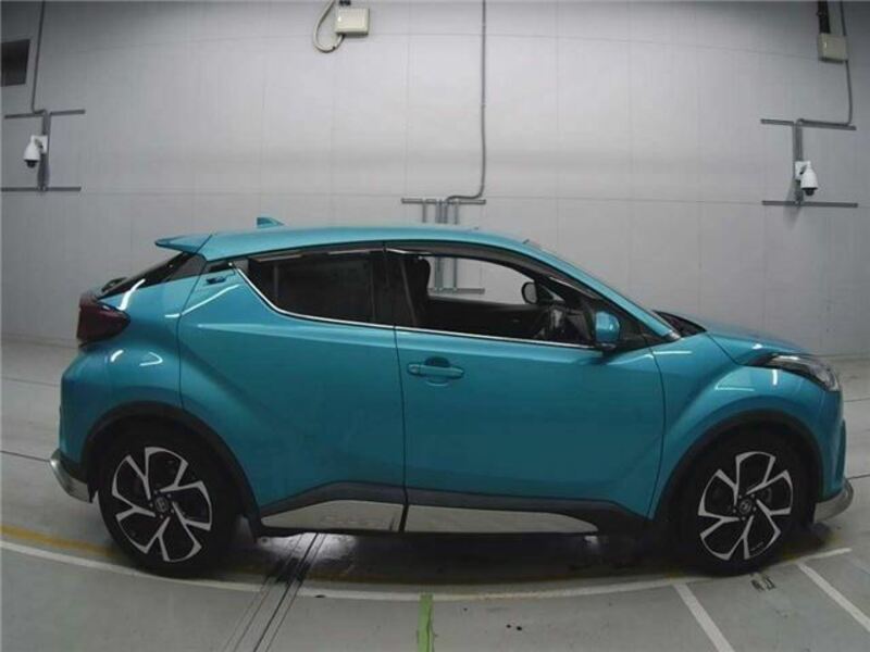 C-HR-2