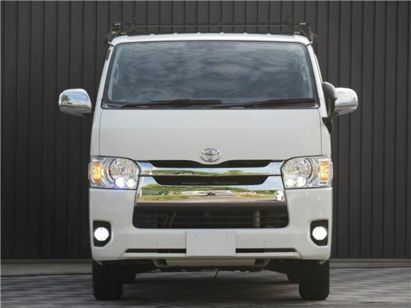 HIACE VAN-9