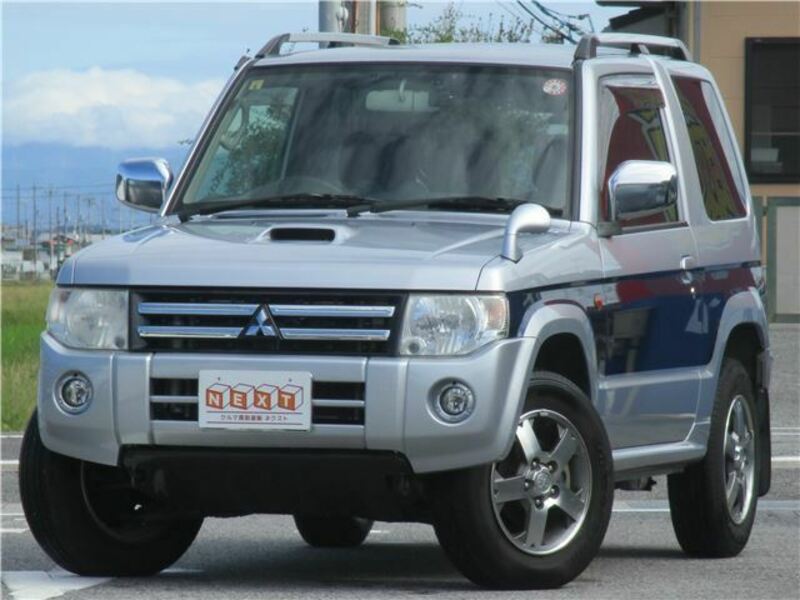 PAJERO MINI