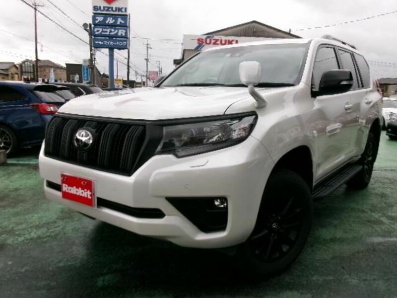 TOYOTA　LAND CRUISER PRADO