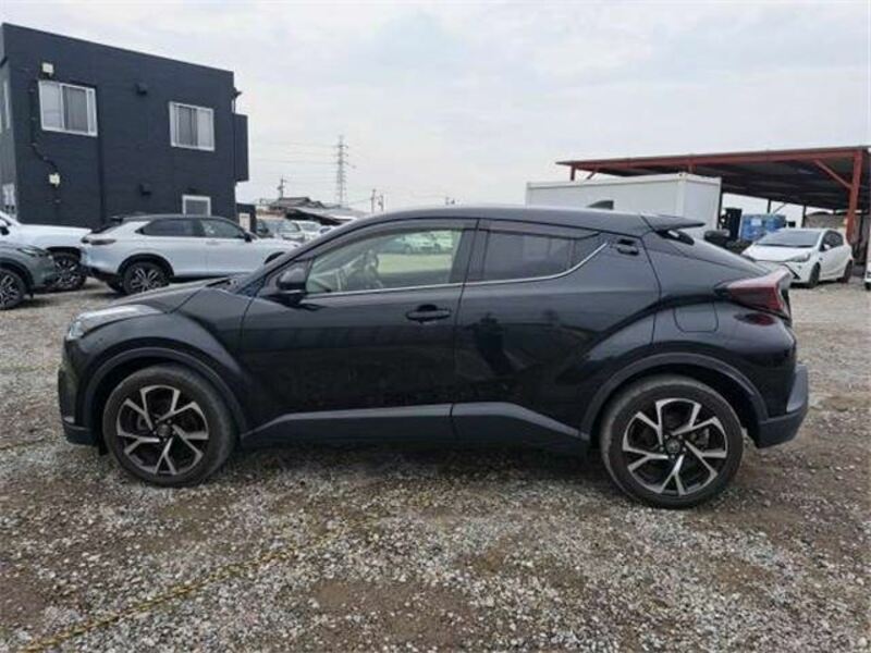 C-HR-7