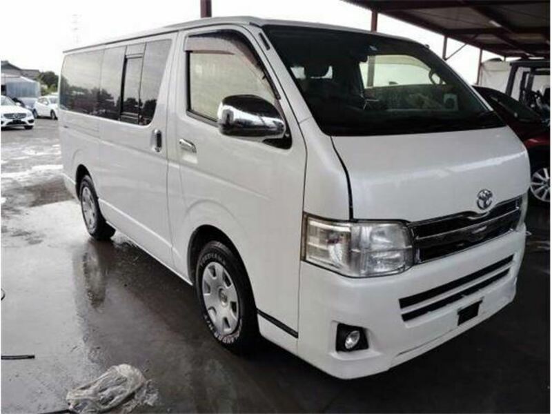 HIACE VAN-3