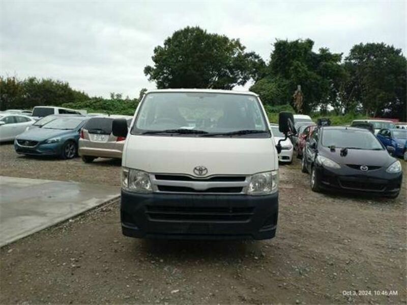 HIACE VAN-5