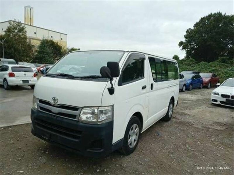 HIACE VAN-11