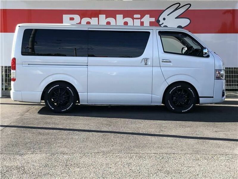 HIACE-4