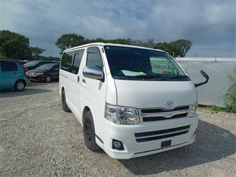 HIACE VAN-3