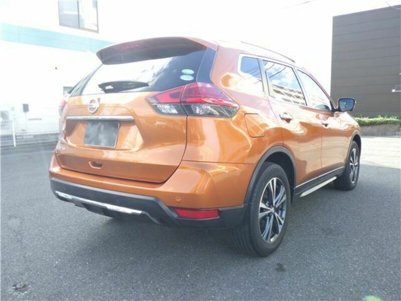 X-TRAIL-3