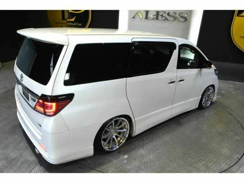 ALPHARD-1