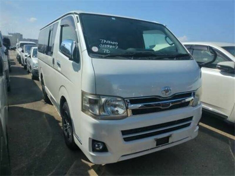 HIACE VAN-3