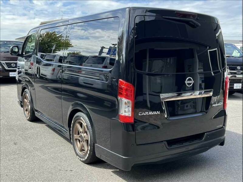 CARAVAN VAN-15