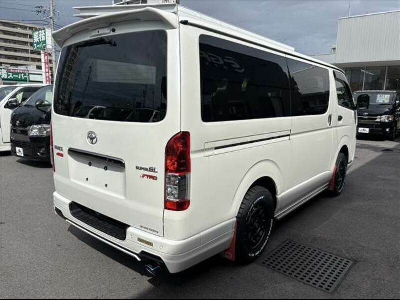 HIACE VAN-14