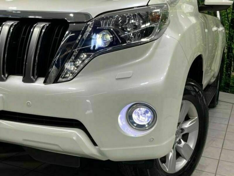 LAND CRUISER PRADO-12