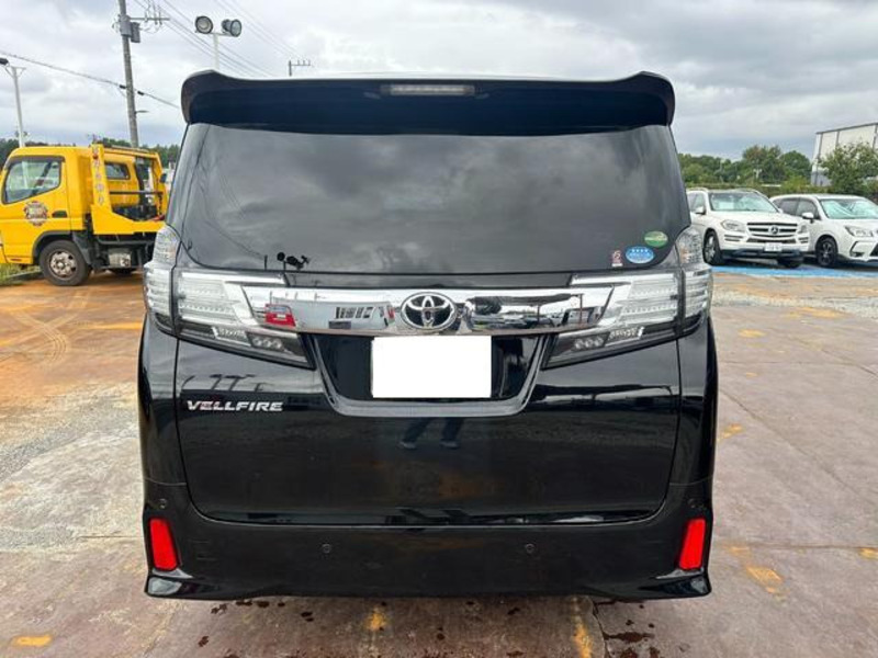 VELLFIRE-8