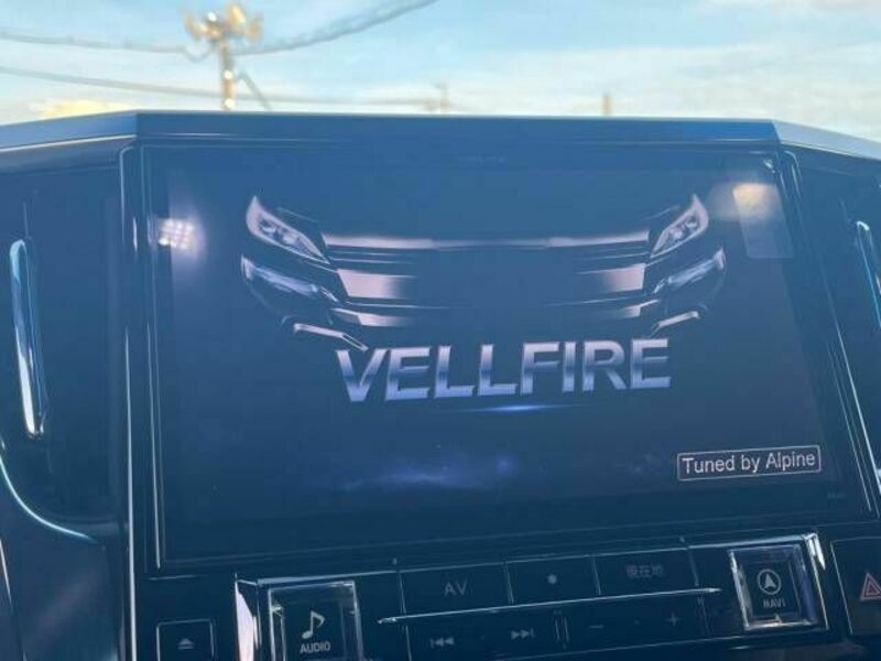 VELLFIRE-3