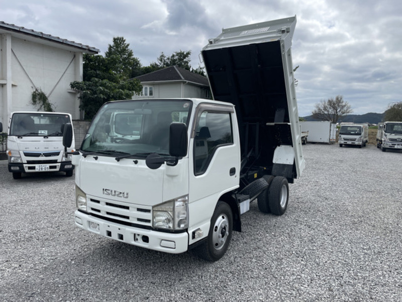 ISUZU　ELF