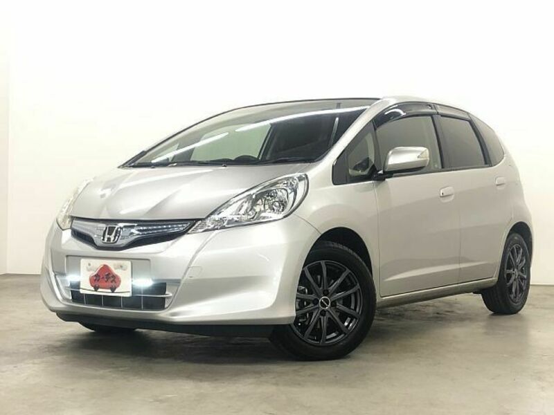 HONDA　FIT HYBRID