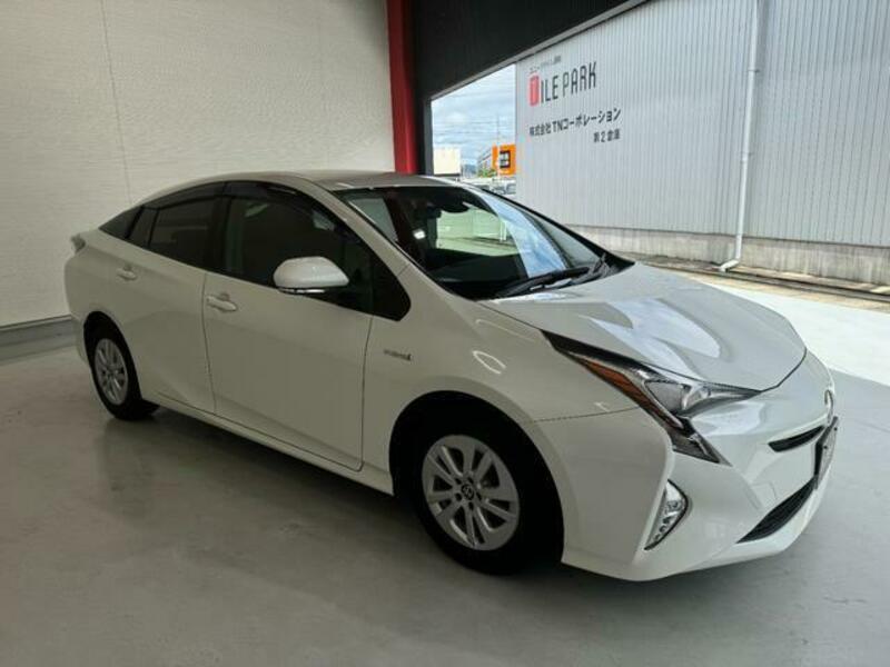 PRIUS-1