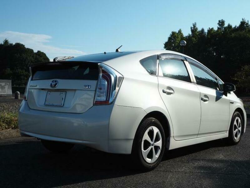 PRIUS-2