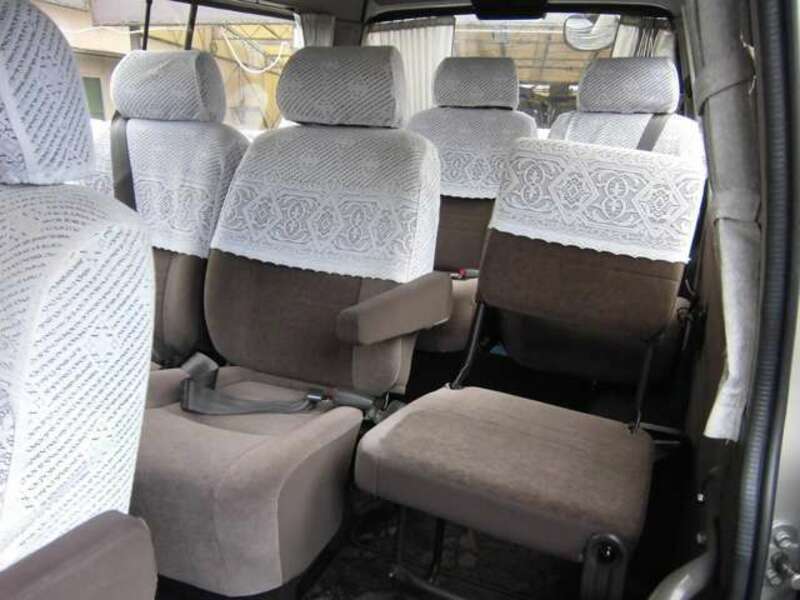 HIACE-10