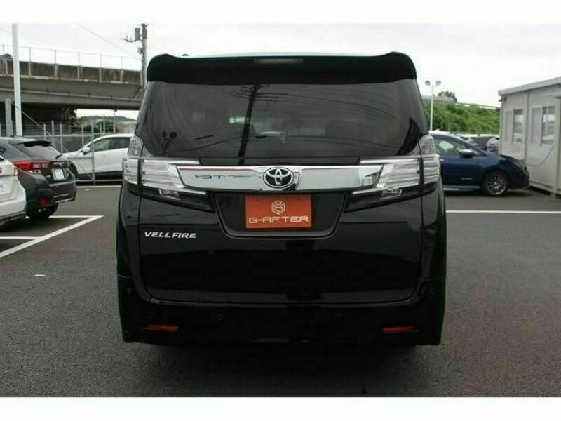 VELLFIRE-7