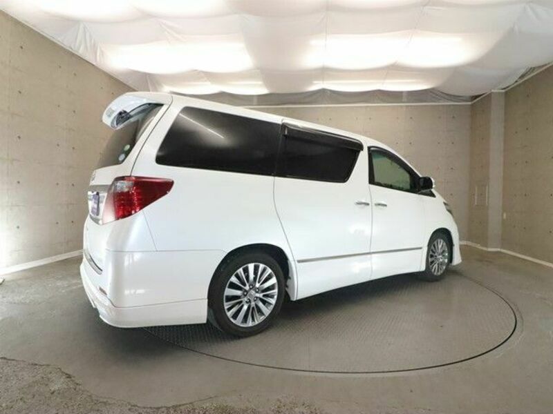 ALPHARD-1