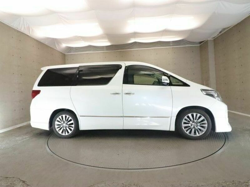 ALPHARD-22