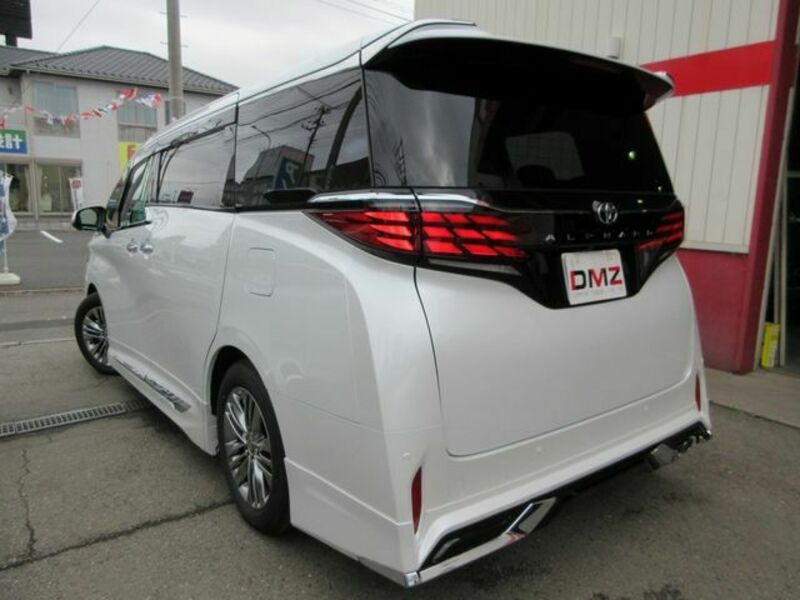 ALPHARD-4