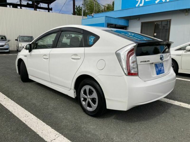 PRIUS-2