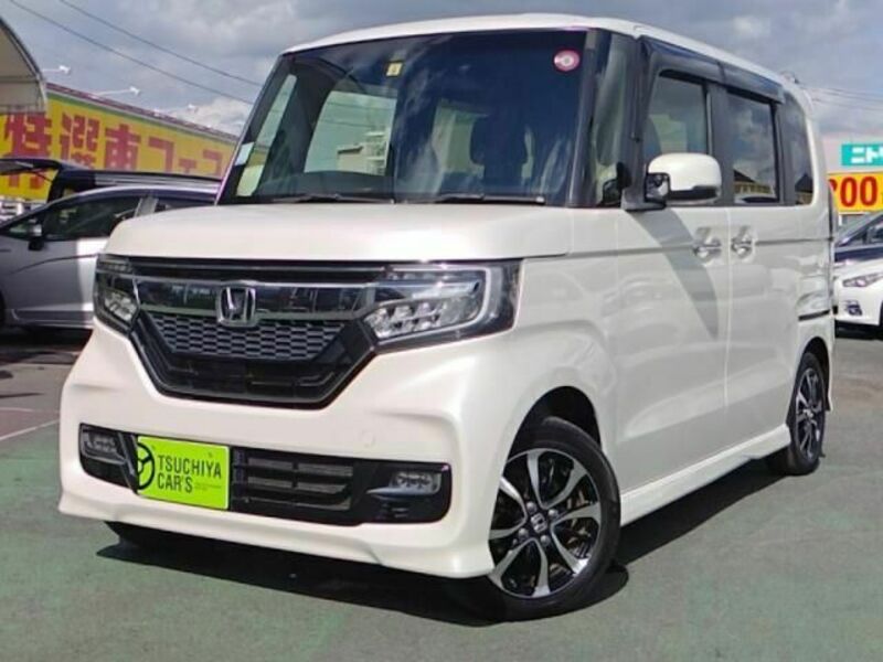 HONDA　N BOX CUSTOM